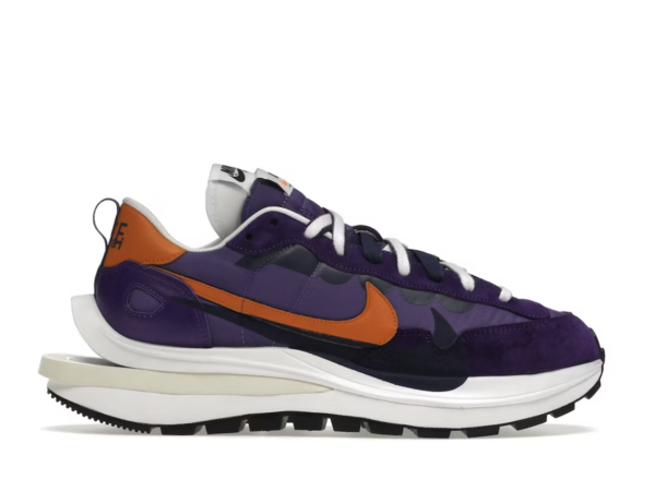 Nike Vaporwaffle sacai Dark Iris