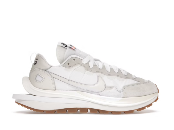 Nike Vaporwaffle sacai Sail Gum
