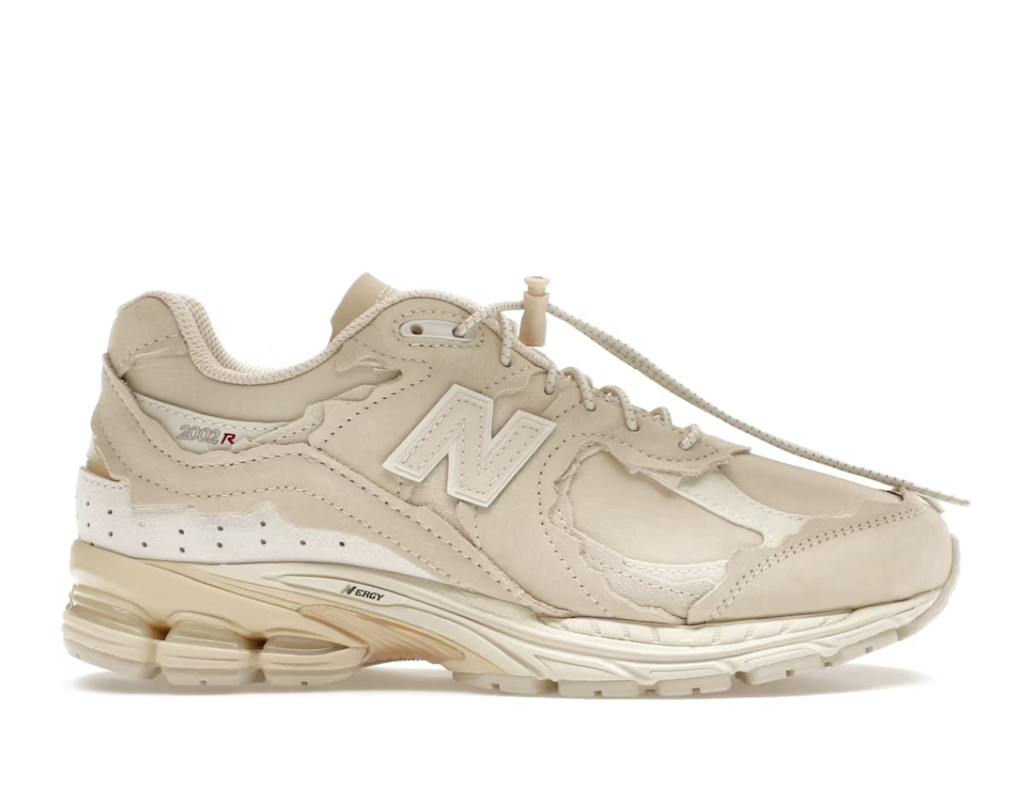New Balance 2002R Protection Pack Sandstone
