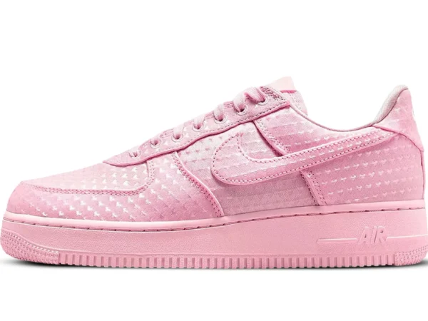 Air Force 1 Low Valentine's Day Pink Foam (2026) (W)