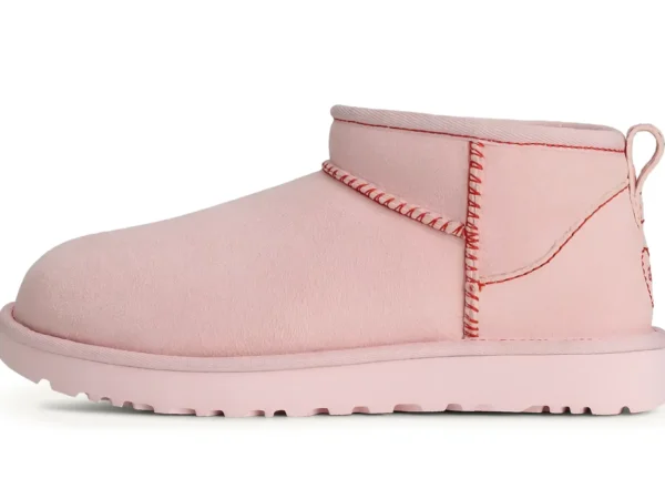 UGG Classic Ultra Mini Love '26 Boot Rosetta (W)